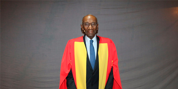 Fraklin Thomas awarded an honorary doctorate of laws by Wits University Fraklin Thomas awarded an honorary doctorate of laws by Wits University